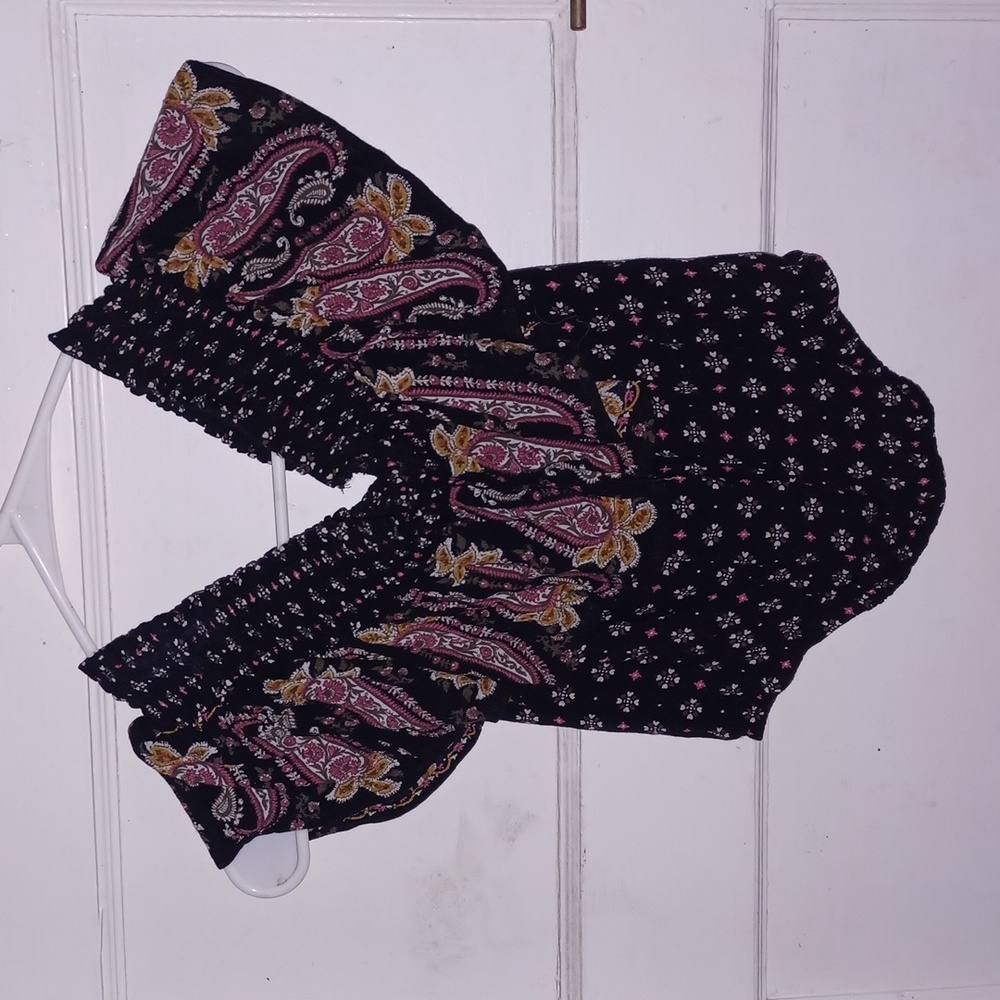 Floral Paisley Off The Shoulders Black Top